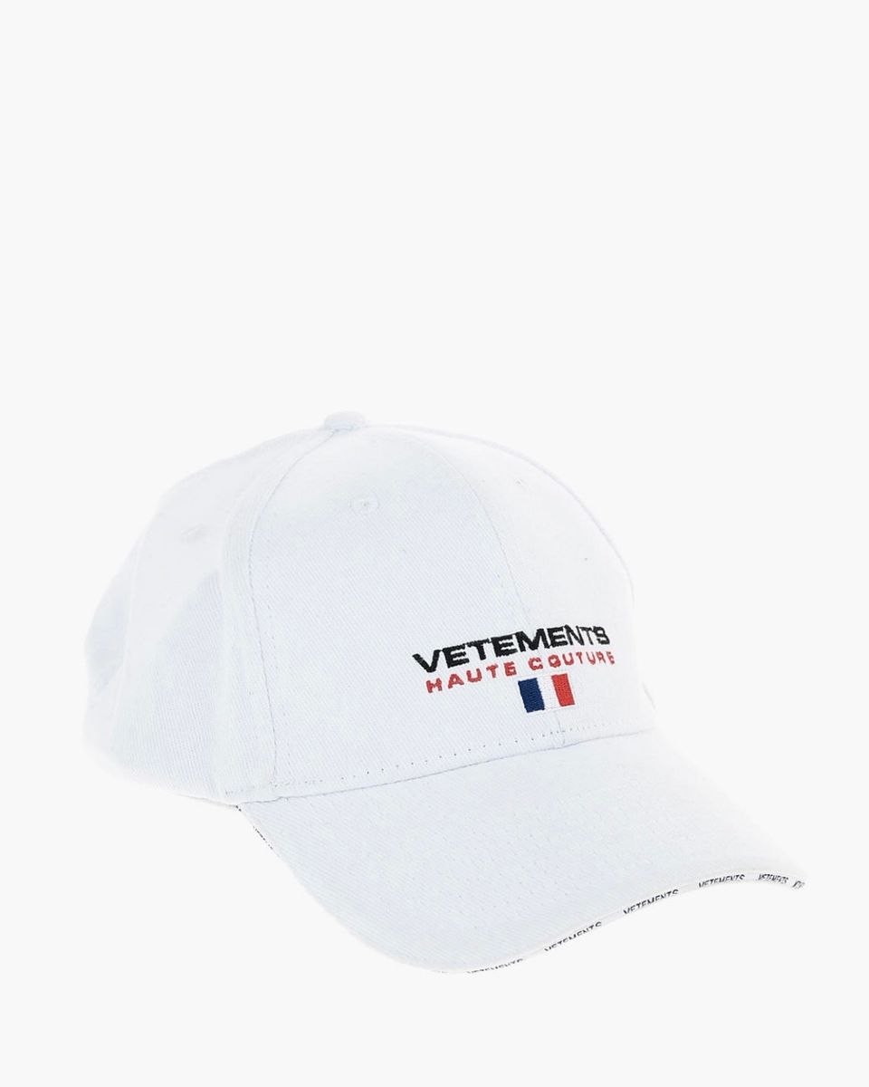 VETEMENTS_2
